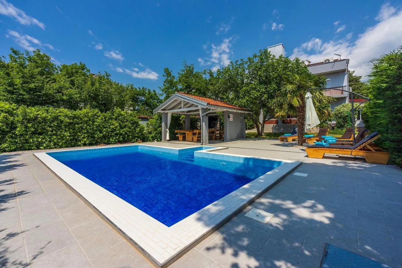 Villa Mayer Jadranovo