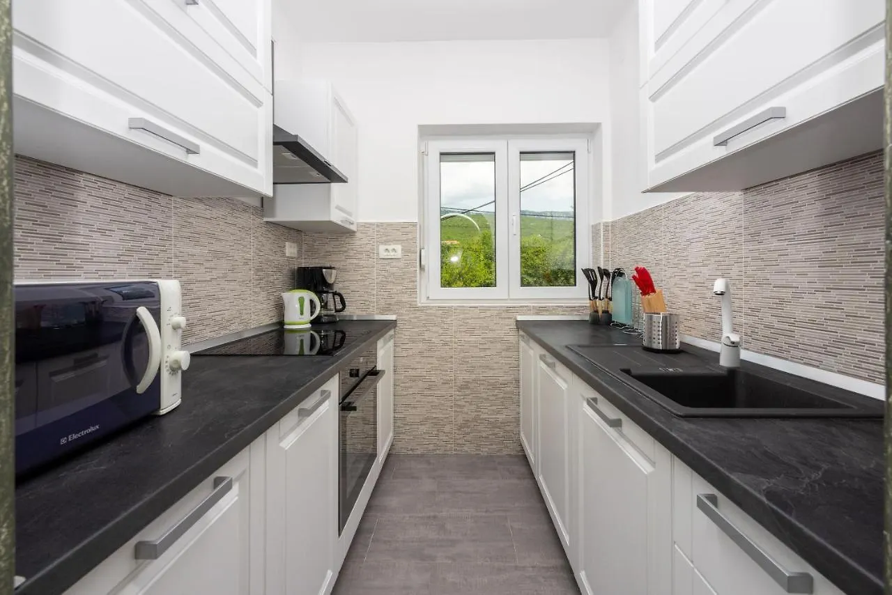 Villa Mayer Jadranovo Hırvatistan