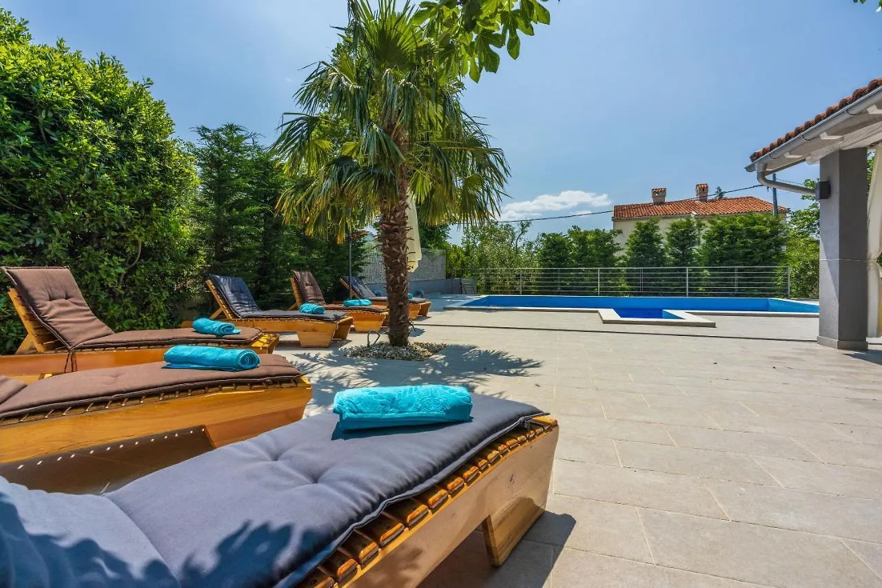 Villa Mayer Jadranovo
