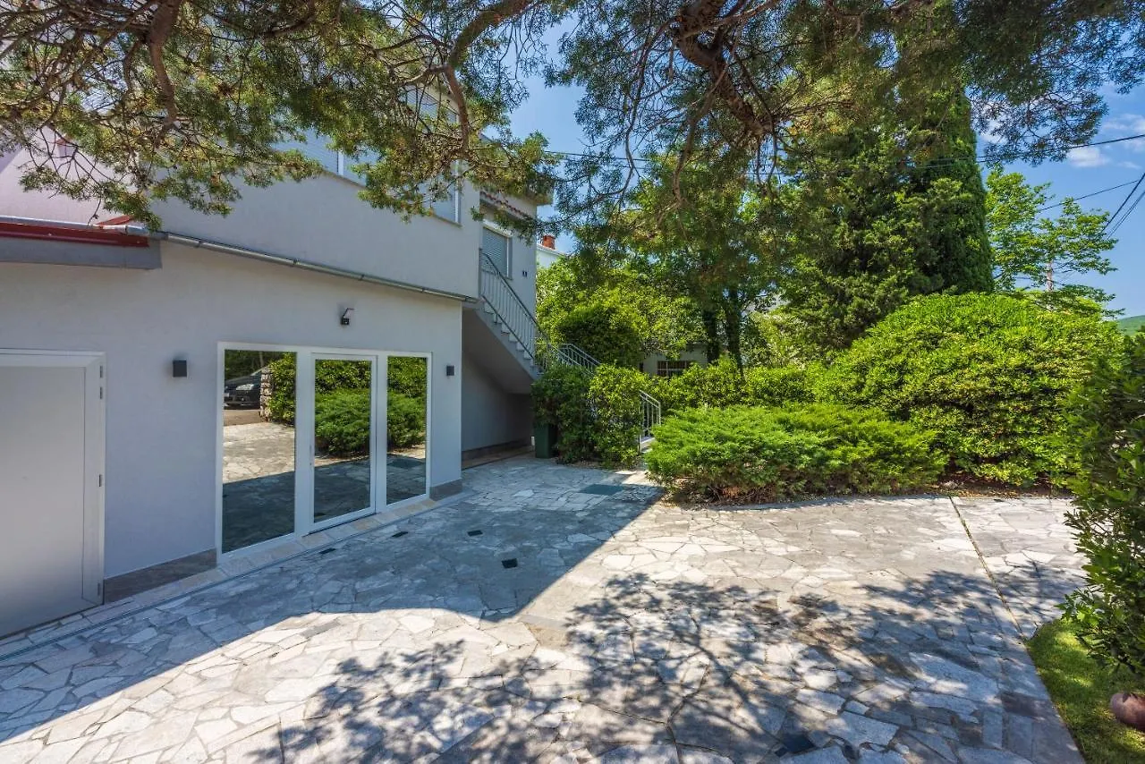 Villa Mayer Jadranovo Hırvatistan